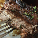  トラットリア ヴィーノ・ヴィーノ - 子羊ローストの断面