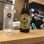 Takeuchi Susuru - ビール♡ ラーメン屋のビールが赤星って渋いな。