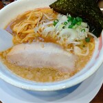 らーめん成川 - 豚骨醤油らーめん❗️