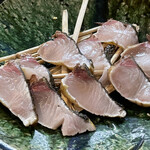 鮨松榮 - 鰆 藁焼き 燻製