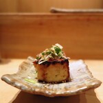 鳥しき - 厚揚げ。薬味+醤油で頂きます♪