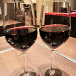 En - グラス赤ワイン