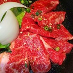 Yakiniku Resutoran Anrakutei - トリプルBIG180ランチのファミリーカルビ(R3.4.21撮影)