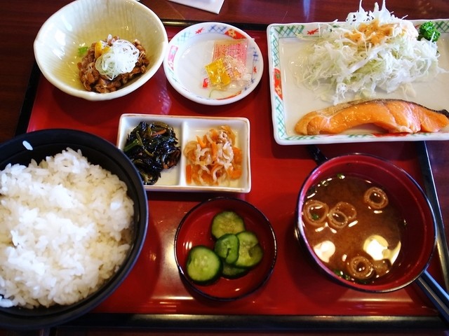 和風レストラン　まるまつ 苦竹店 - 苦竹（ファミレス）の写真