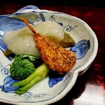 道人 - 「鮑　蛤のお出汁ジュレ　生バチコ　うるい・こごみ・タラの芽」