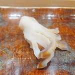 寿司割烹 魚紋 - 北寄貝