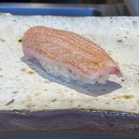 鮨 在 - 