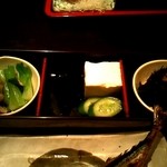 和食Dining　うお座 - 仕切りの小鉢