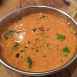 グルガオン - カレーはマイルド、ブロッコリーと里芋のカレーをチョイス