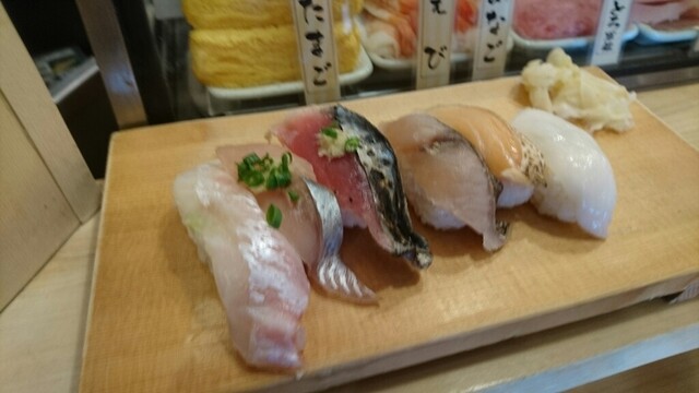 寿司 魚がし日本一 八重洲仲通り店 すし うおがしにほんいち 日本橋 立ち食い寿司 食べログ 寿司 魚がし日本一 八重洲仲通り店 すし うおがしにほんいち 日本橋 立ち食い寿司 食べログ