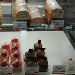 パレットアトリウム - 