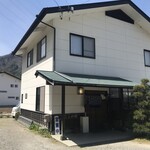 とく兵衛 - 昔ながらの店舗