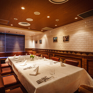 ランチ6名様～
                                          ディナー4名様～