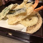 三間堂 - 季節の天ぷら七種盛り