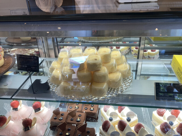 ストラスブール 丸山台店 Strasbourg 上永谷 ケーキ 食べログ ストラスブール 丸山台店 Strasbourg 上永谷 ケーキ 食べログ