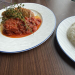 カフェ・レストラン 神戸望海山 - 丹波赤どりJuicyステーキ濃厚トマトソースで
