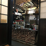 春六 - 古民家風な店内