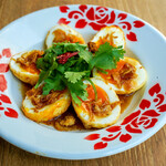 Kailu Kuoi (fried egg with tamarind sauce)