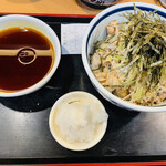 蕎麦ラー岸上 五反田店 - 