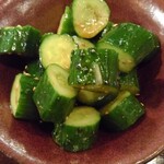 Kumaneko - たたき胡瓜。早めに食べるのが吉