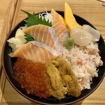 海鮮丼専門店 伊助 - 特選北海丼