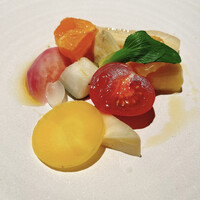 ラ・ボンヌターブル - 