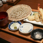 石臼挽きそば 石月 - 海老と春野菜のおろし天せいろ☆