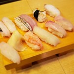 Kisshoutei Sushi Robata - おまかせ握り