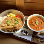 スプーンソング - 【2021年2月4日(木)】ケーララチキン(ｶﾚｰ)とチキンビリヤニ(ﾄｰﾚﾝ、ﾗｲﾀ付)