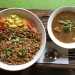 スプーンソング - 【2021年2月24日(水)】チキンコランブ(ｶﾚｰ)とチキンビリヤニ(ﾄｰﾚﾝ、ﾗｲﾀ、ﾎﾟﾃﾄﾀﾞﾑ付)