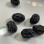 宝泉堂 本店 - なんて大粒！丹波黒大豆です！ほっこり甘い！止まらない美味しさです！大豆のいい風味！