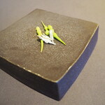 プレゼンテ スギ - はま大根の実とボラの子供の煮干し