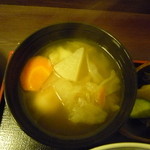 神戸牛丼　広重 - 汁：ポトフ？美味い！