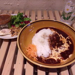 커피&비어 비 브릿지 - 전채요리와 하야시라이스