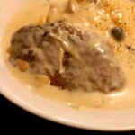 隣の洋食屋さん ブラボーパパ - ハンバーグ