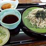 山田うどん - 料理写真: