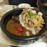 ロビンソンクルーソーカレーハウス - 豚丼カレーM