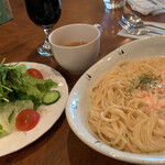 ファヴォレヴォーレ - スモークサーモンのクリームパスタ