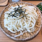 Wakesanuki Udon Akijitan - ざるうどん（大盛り）のうどん