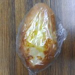 Bekari Tamura - チーズコッペ
