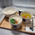 Soup Stock Tokyo - ＊豚肉と半熟卵のタイ風粥＊トムカーガイ
