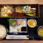 魚菜や 朝次郎 - 日替わりランチ880円