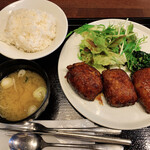 BACCA GRILL & FARMERS - 照り焼きチキンハンバーグ定食