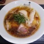 極上中華そば 福味 - ワンタン麺　960円