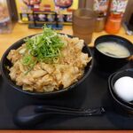 伝説のすた丼屋 - 背油にんにく大爆発すた丼　1280円