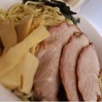 ラーメン 木曜日 - 具のアップ