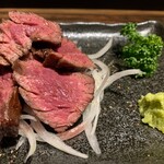 Grilled beef skirt steak with Japanese pepper