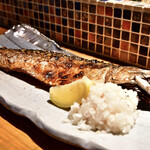 砧板之上之Sakana 千葉店 - 小名濱伴助鯖魚開片 半身＠含稅1,350日圓