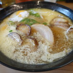 極み豚骨 青達真 - チャーシュー全部のせ