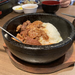 Rojiura - 石焼牛筋丼